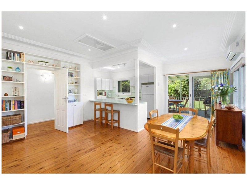 21 Davidson Avenue, Forestville NSW 2087