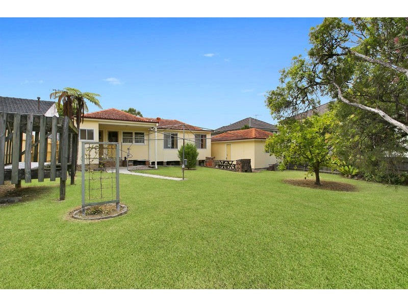 82 Forest Way, Frenchs Forest NSW 2086