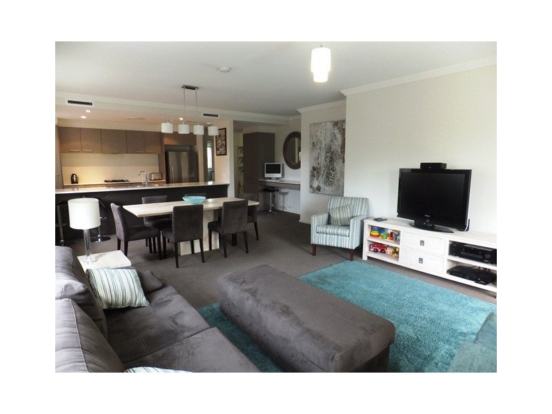 4/25 Angophora  Circuit, Warriewood NSW 2102