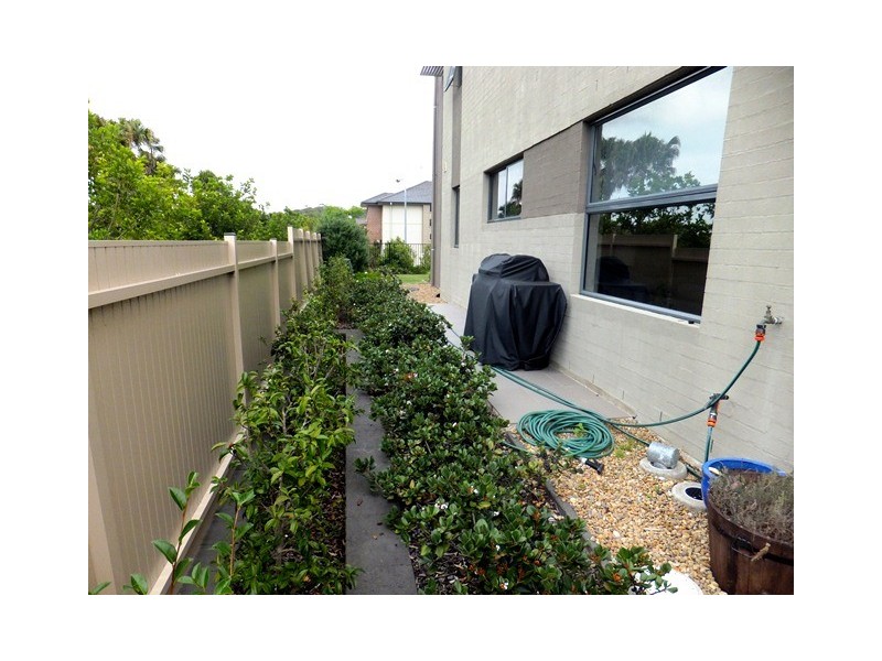 4/25 Angophora  Circuit, Warriewood NSW 2102