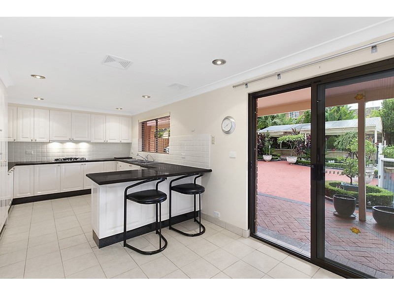 28 Elm Avenue, Belrose NSW 2085