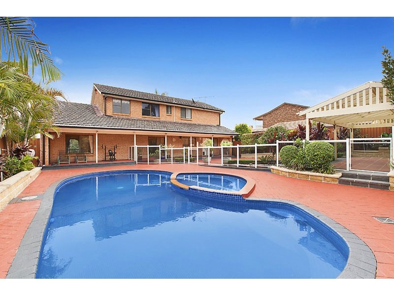 28 Elm Avenue, Belrose NSW 2085