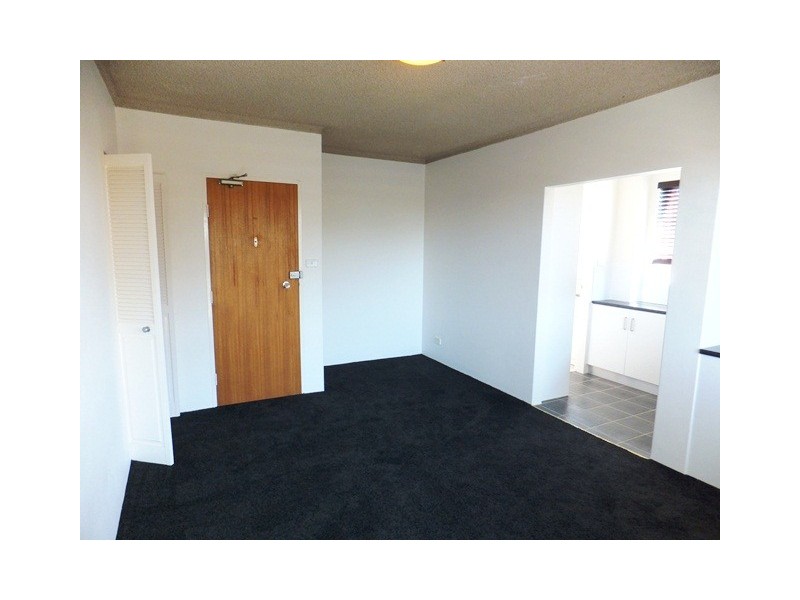 9/56 Pacific  Parade, Dee Why NSW 2099