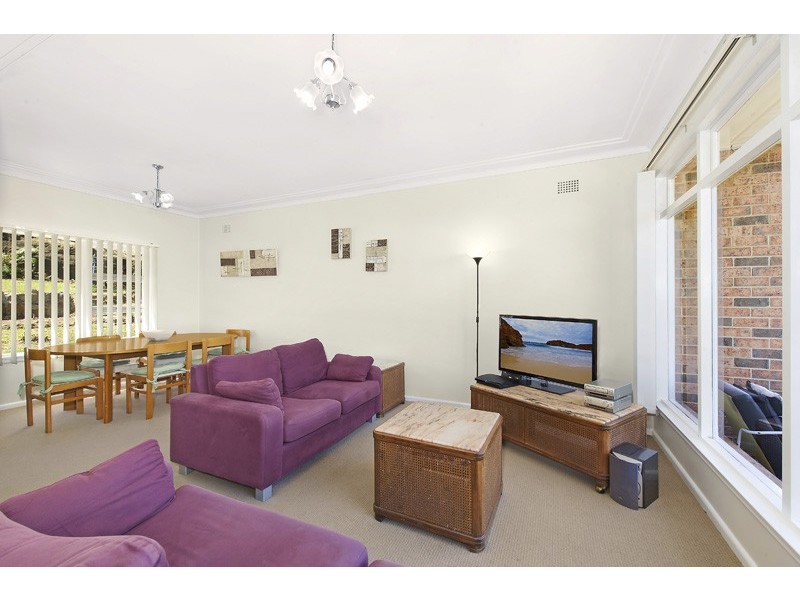 16 Angophora Crescent, Forestville NSW 2087