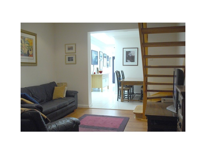 8  Riley Street, Woolloomooloo NSW 2011