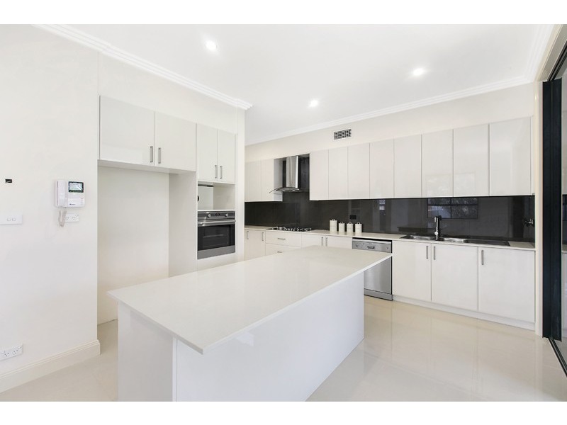 9 Cannons  Parade, Forestville NSW 2087