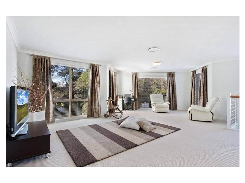 1 Edgewood Place, Belrose NSW 2085