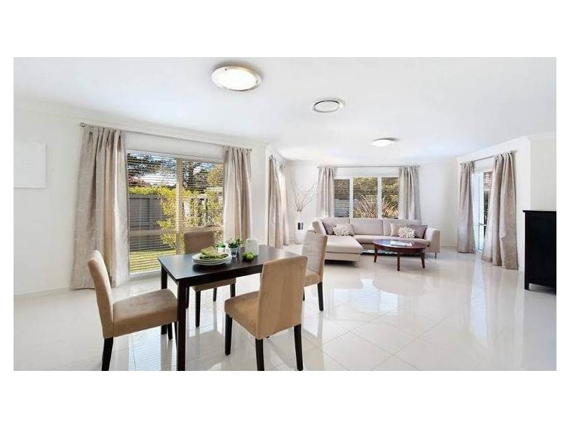 1 Edgewood Place, Belrose NSW 2085