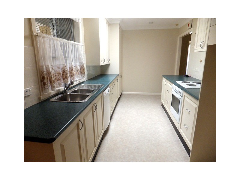 12 Edinburgh Road, Forestville NSW 2087