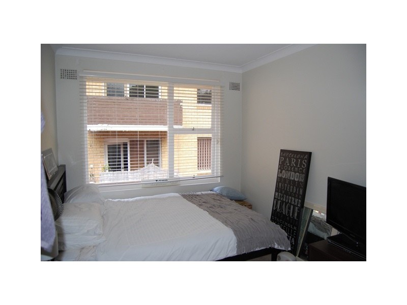 5/7 Grafton  Crescent, Dee Why NSW 2099