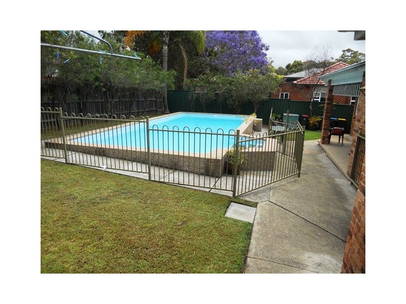 5 Calca Crescent, Forestville NSW 2087