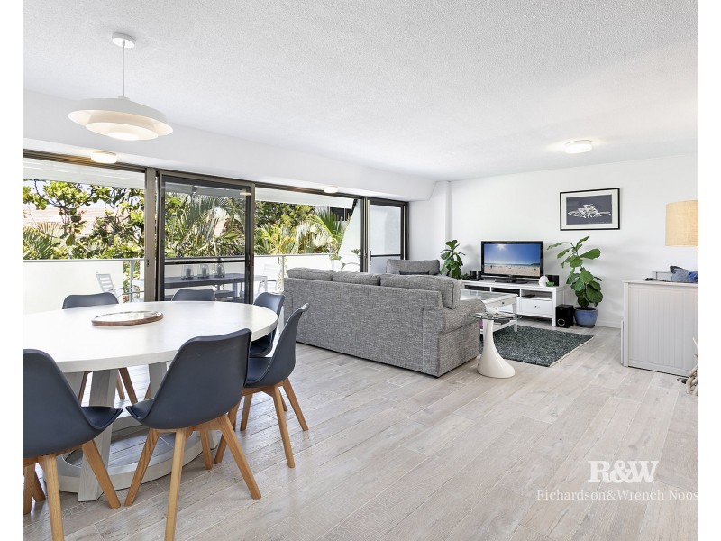 11/6 Edgar Bennett Avenue, Noosa Heads QLD 4567