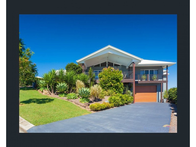 16 Kensington Drive, Cooroy QLD 4563
