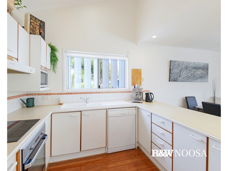 3/16 Sobraon Street, Sunrise Beach QLD 4567