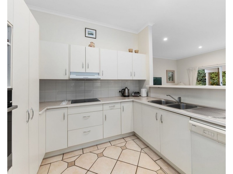 8 Yallara Court, Noosa Heads QLD 4567