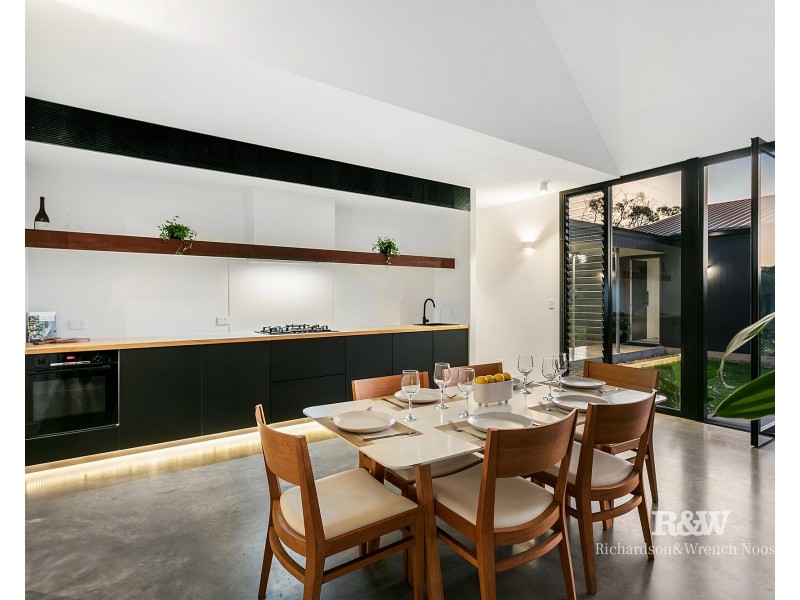 359 Old Tewantin Road, Lake Macdonald QLD 4563