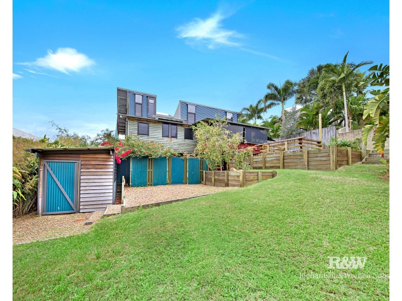 18 Hardy Street, Sunrise Beach QLD 4567