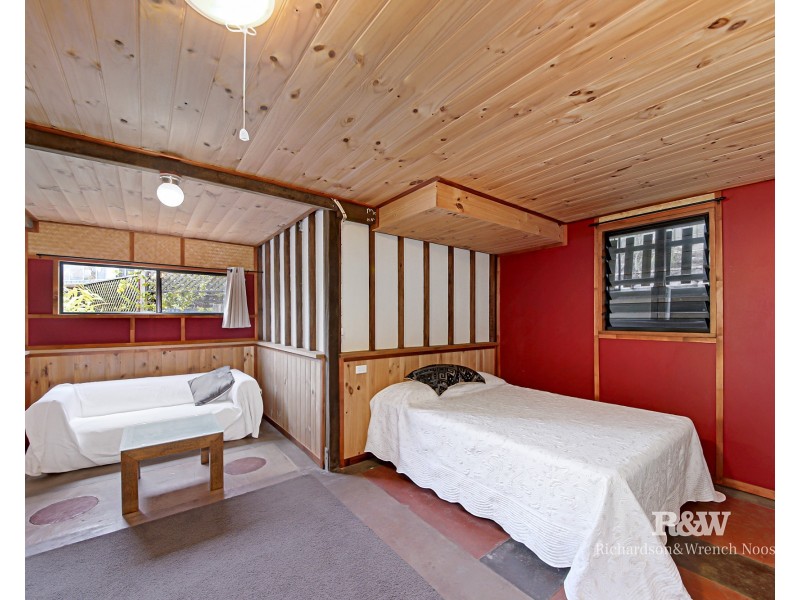 18 Hardy Street, Sunrise Beach QLD 4567