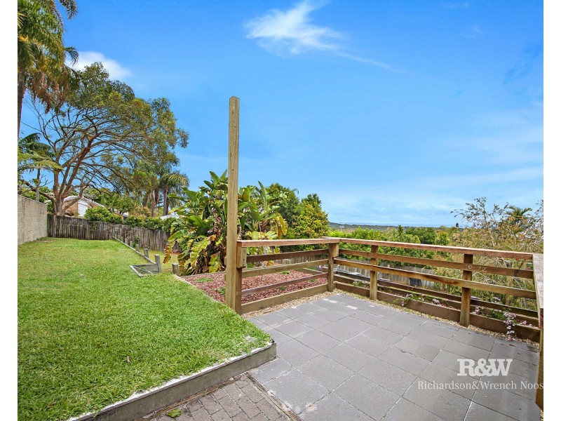 18 Hardy Street, Sunrise Beach QLD 4567