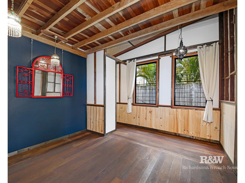 18 Hardy Street, Sunrise Beach QLD 4567