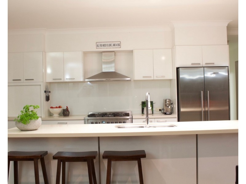 1/11 Corsair Crescent, Sunrise Beach QLD 4567