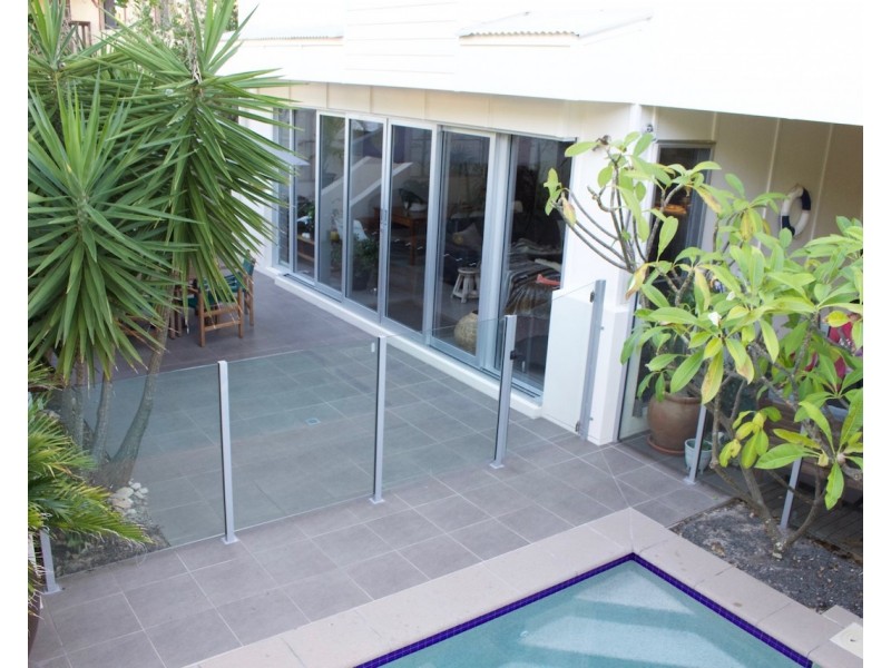 1/11 Corsair Crescent, Sunrise Beach QLD 4567