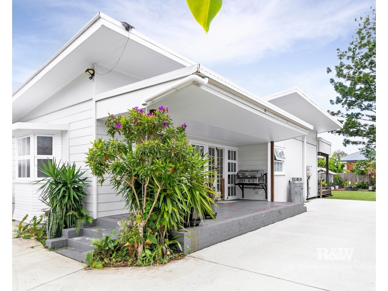 22 Hilton Terrace, Tewantin QLD 4565