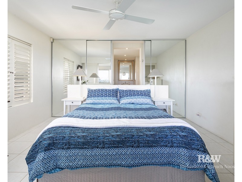 1/5 Natasha Avenue, Noosa Heads QLD 4567