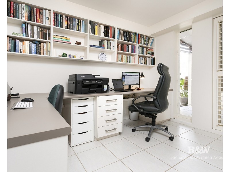 1/5 Natasha Avenue, Noosa Heads QLD 4567