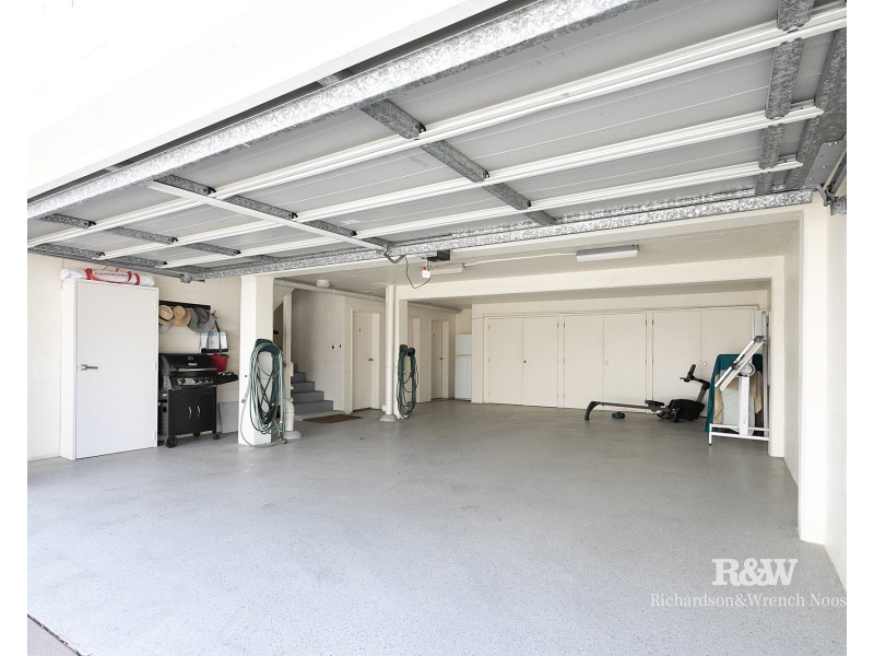 1/5 Natasha Avenue, Noosa Heads QLD 4567