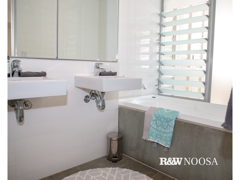 11/37 Noosa Drive, Noosa Heads QLD 4567