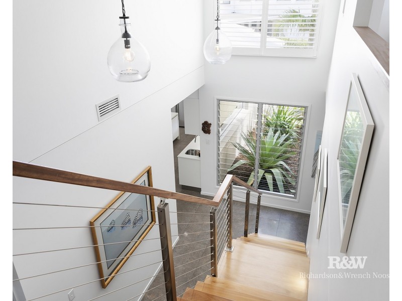 10 Key Court, Noosa Heads QLD 4567