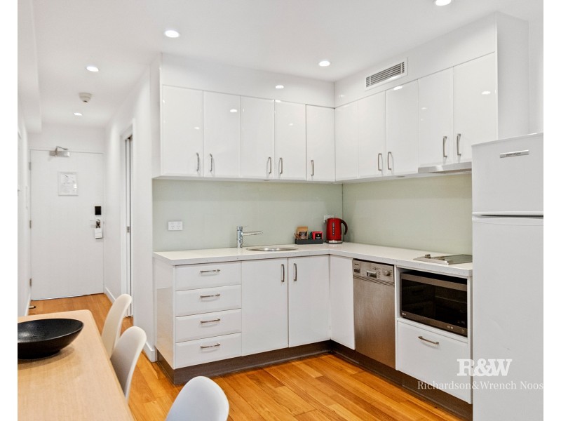 201/71 Hastings Street, Noosa Heads QLD 4567