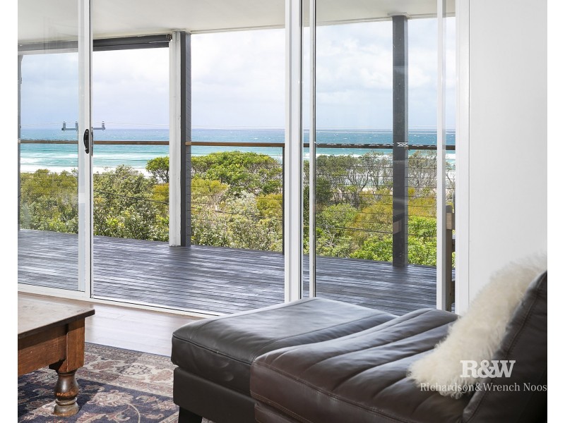 14 Royena Place, Marcus Beach QLD 4573