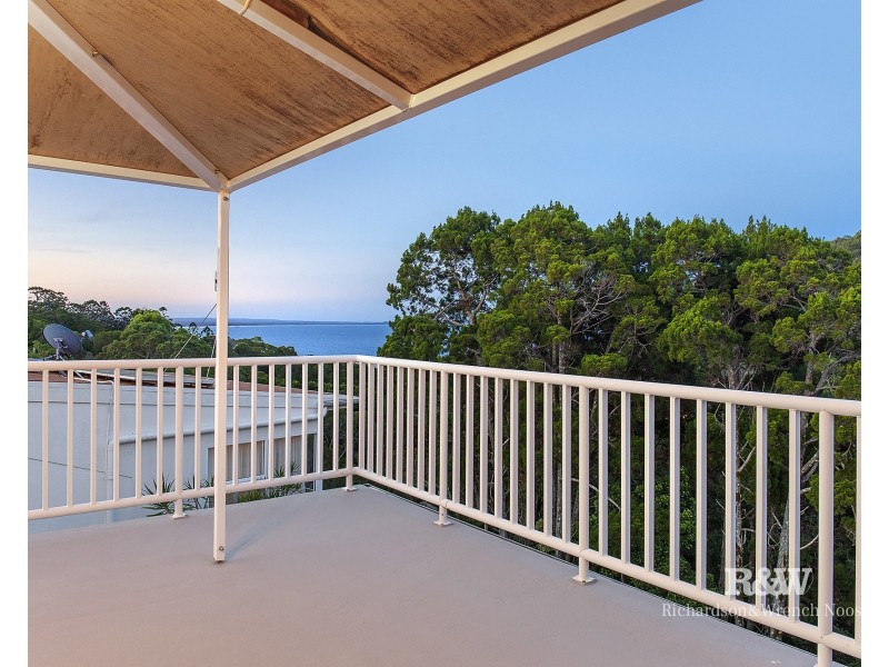 28 Angler Street, Noosa Heads QLD 4567