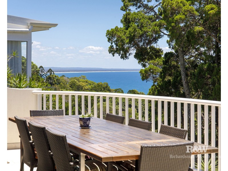 28 Angler Street, Noosa Heads QLD 4567