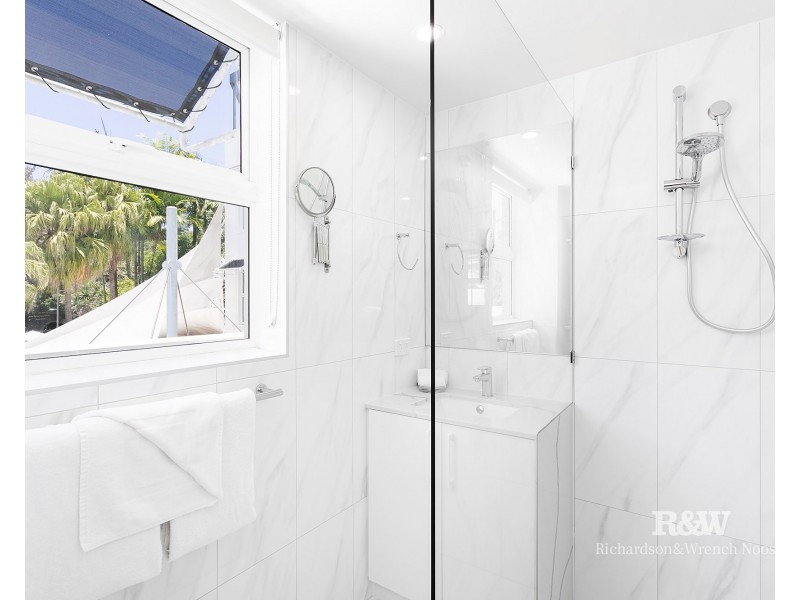 4/42 Hastings Street, Noosa Heads QLD 4567