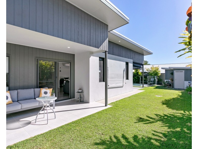 14 Hollyhock Crescent, Noosa Heads QLD 4567
