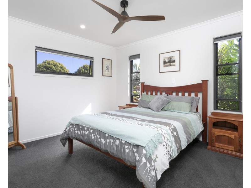 14 Hollyhock Crescent, Noosa Heads QLD 4567