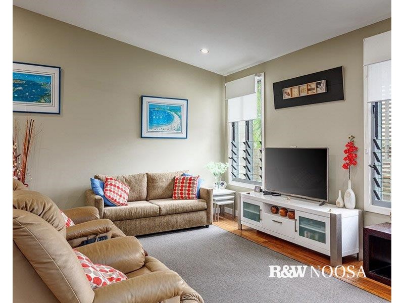 20 Gympie Road, Tin Can Bay QLD 4580