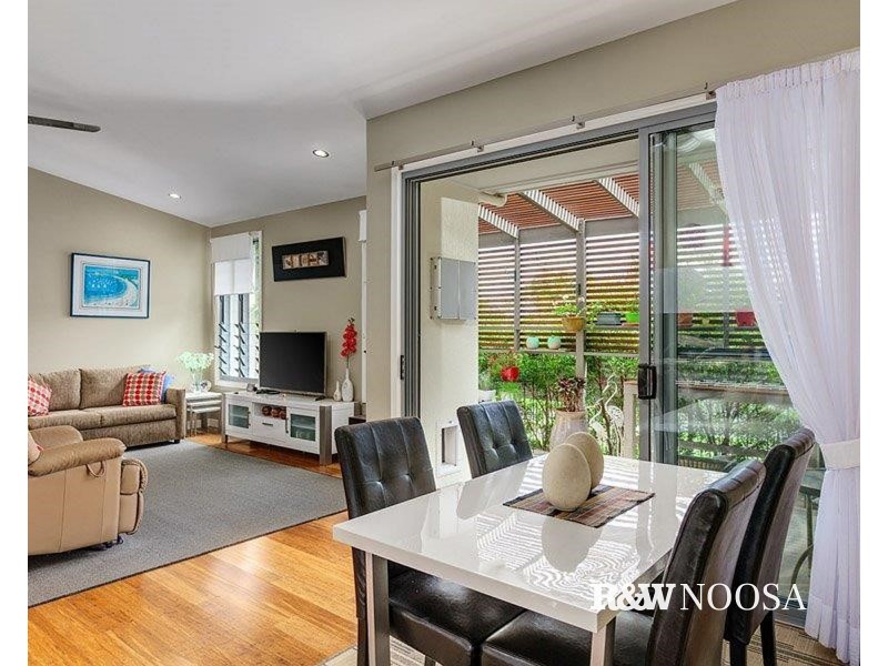 20 Gympie Road, Tin Can Bay QLD 4580