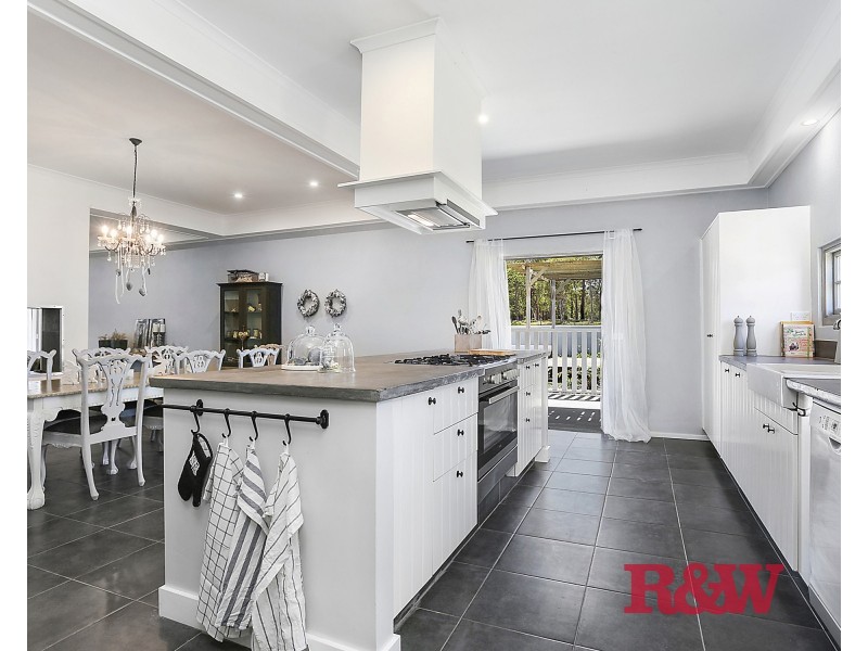 18 Amaroo Place, Cooroibah QLD 4565