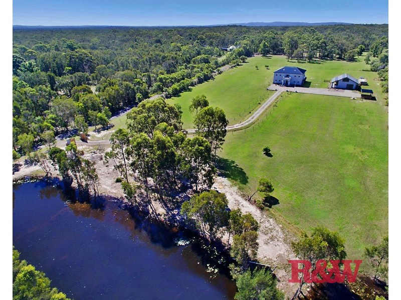 18 Amaroo Place, Cooroibah QLD 4565