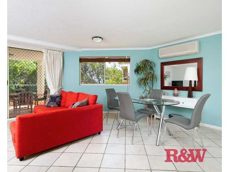 2/2 Park Crescent, Sunshine Beach QLD 4567