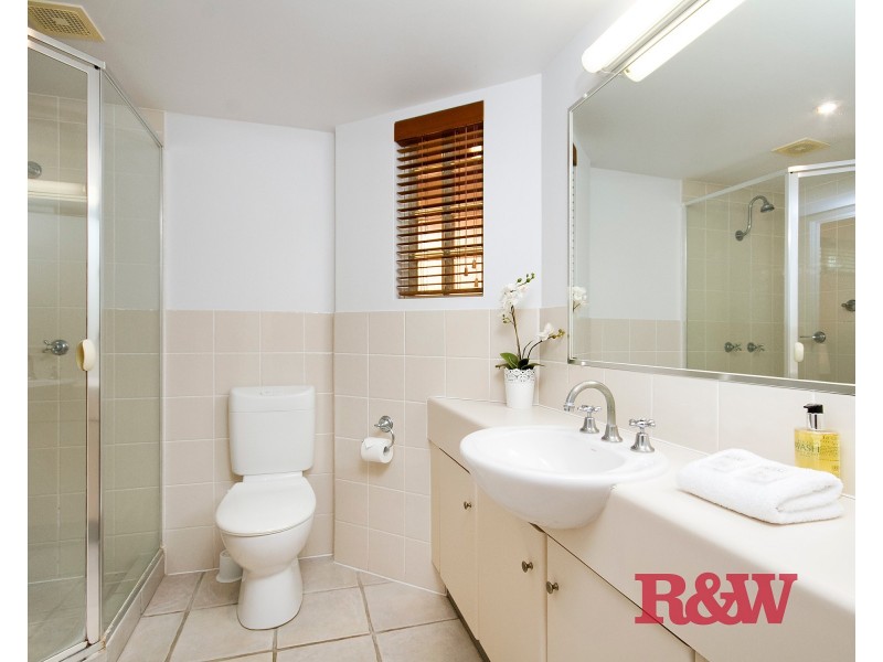 2/2 Park Crescent, Sunshine Beach QLD 4567