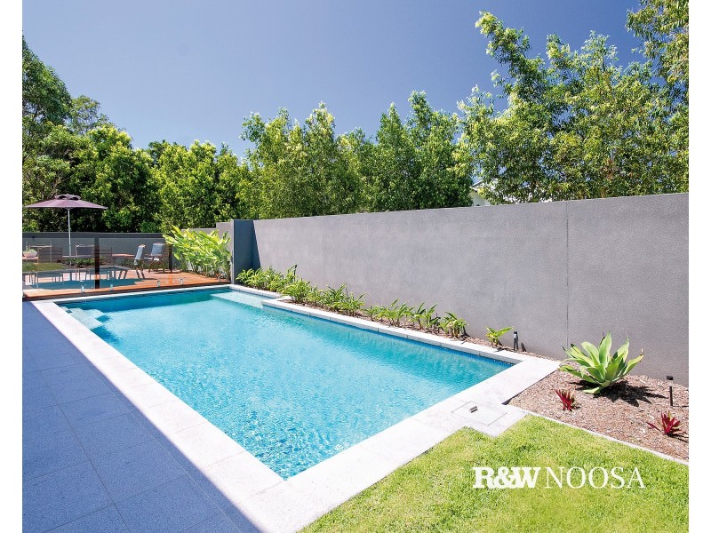 2 Corinthia Court, Noosaville QLD 4566