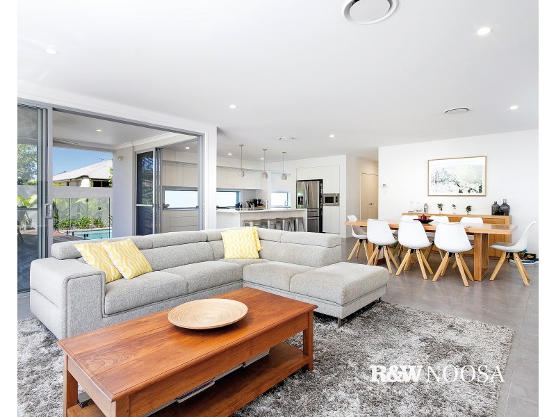 2 Corinthia Court, Noosaville QLD 4566