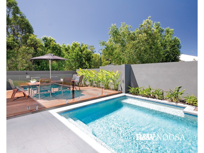 2 Corinthia Court, Noosaville QLD 4566