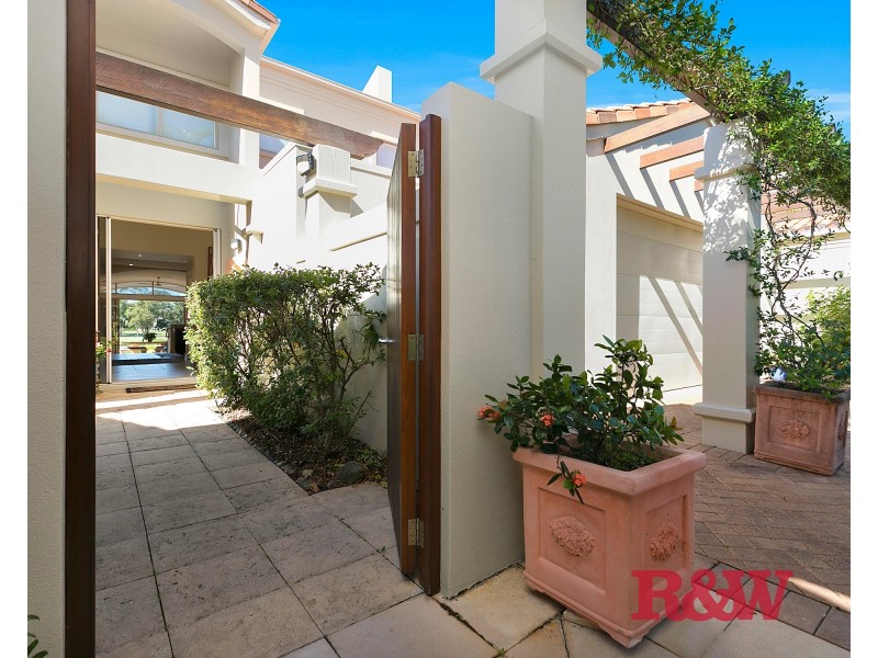 213/61 Noosa Springs Drive, Noosa Springs QLD 4567