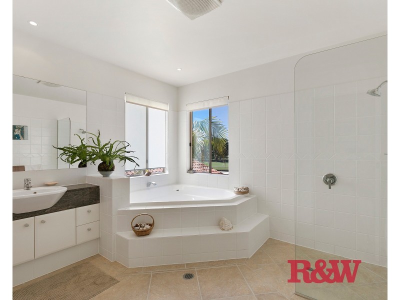 213/61 Noosa Springs Drive, Noosa Springs QLD 4567